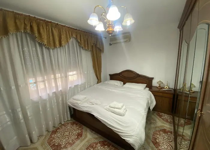 Comfort Zone 公寓 地拉那