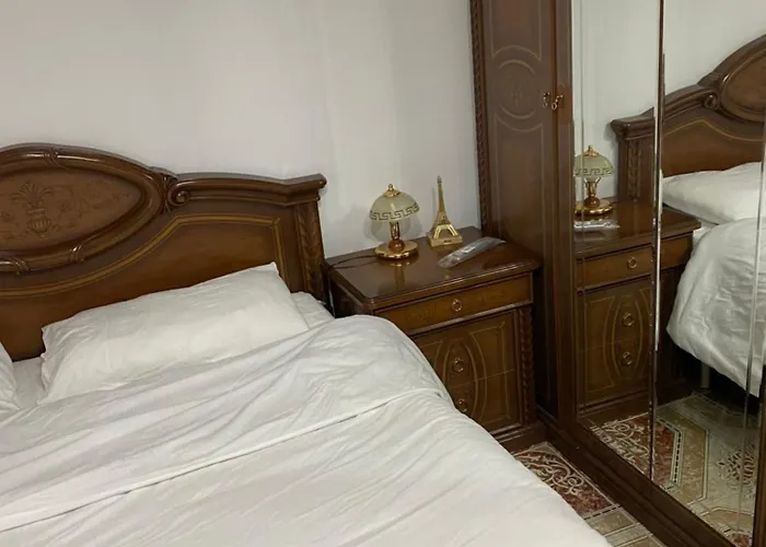 Comfort Zone تيرانا